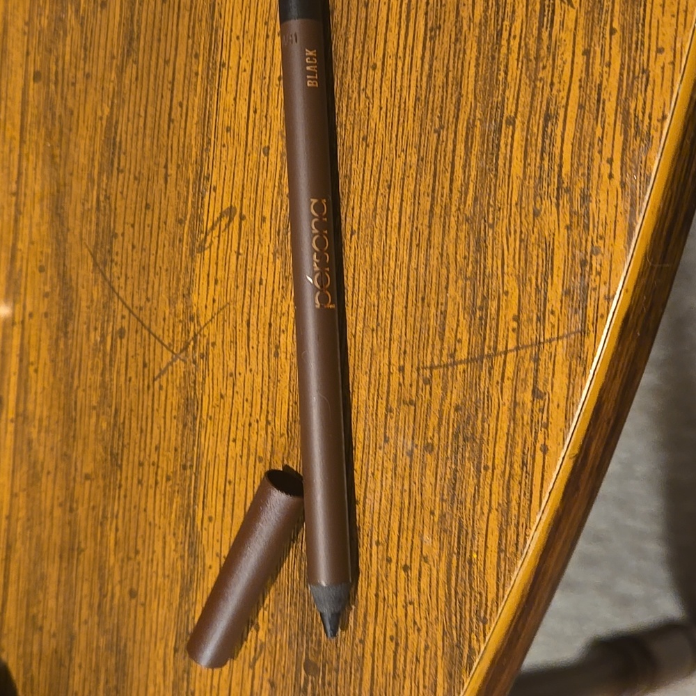 24 HR Waterproof Eyeliner